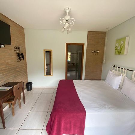 Villa Cottage Pousada Monte Alegre do Sul Eksteriør bilde